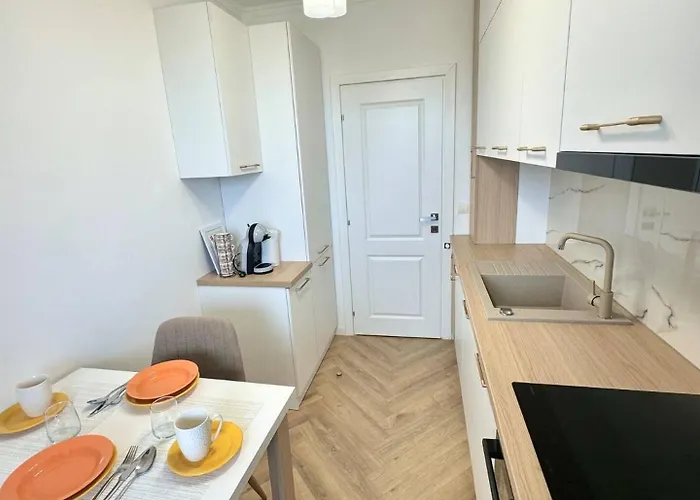 View Luxury Apartament,parking, Kingsize Bed